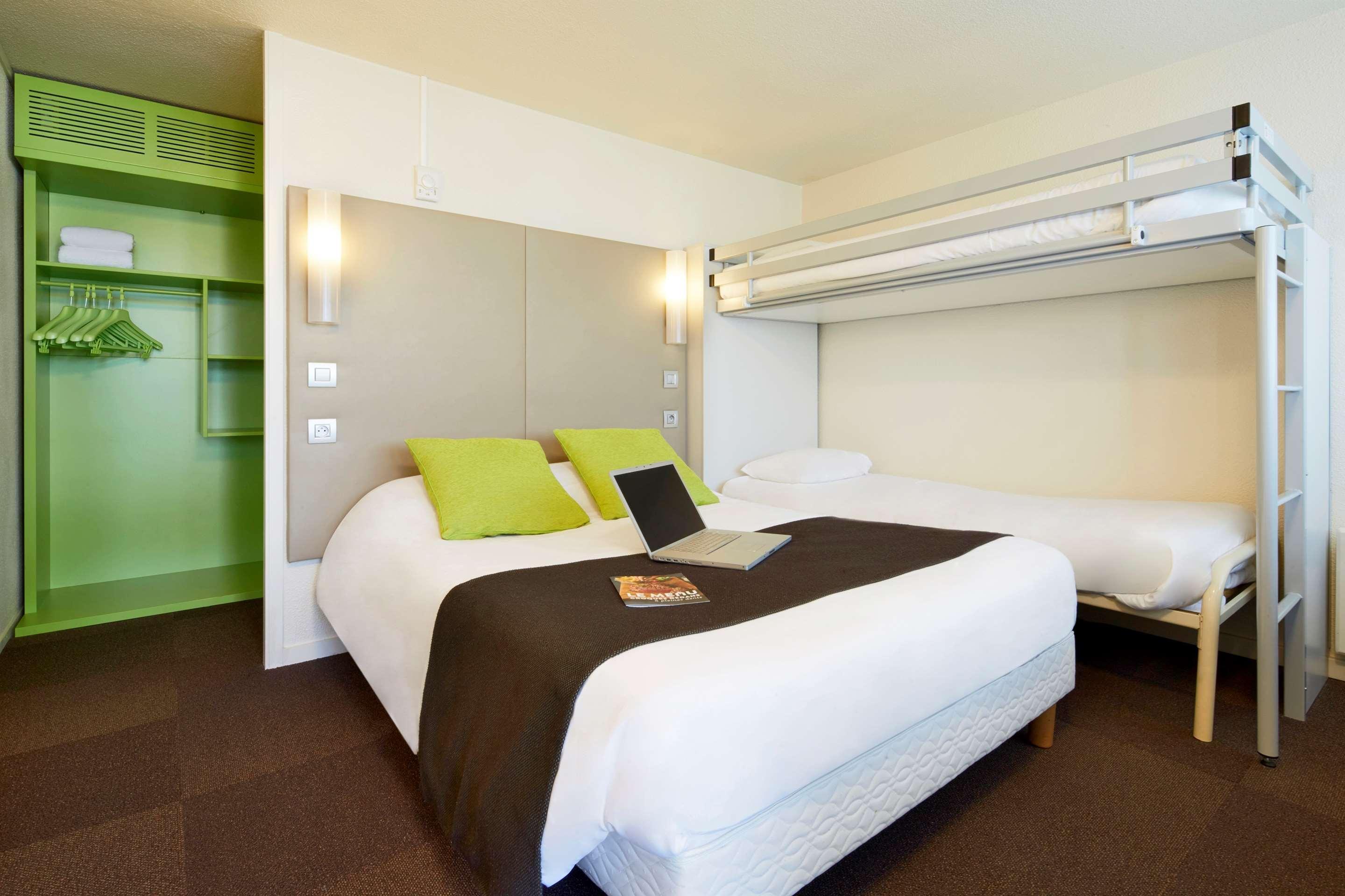 Hotel Campanile Poitiers - Site Du Futuroscope Chasseneuil-du-Poitou Zewnętrze zdjęcie