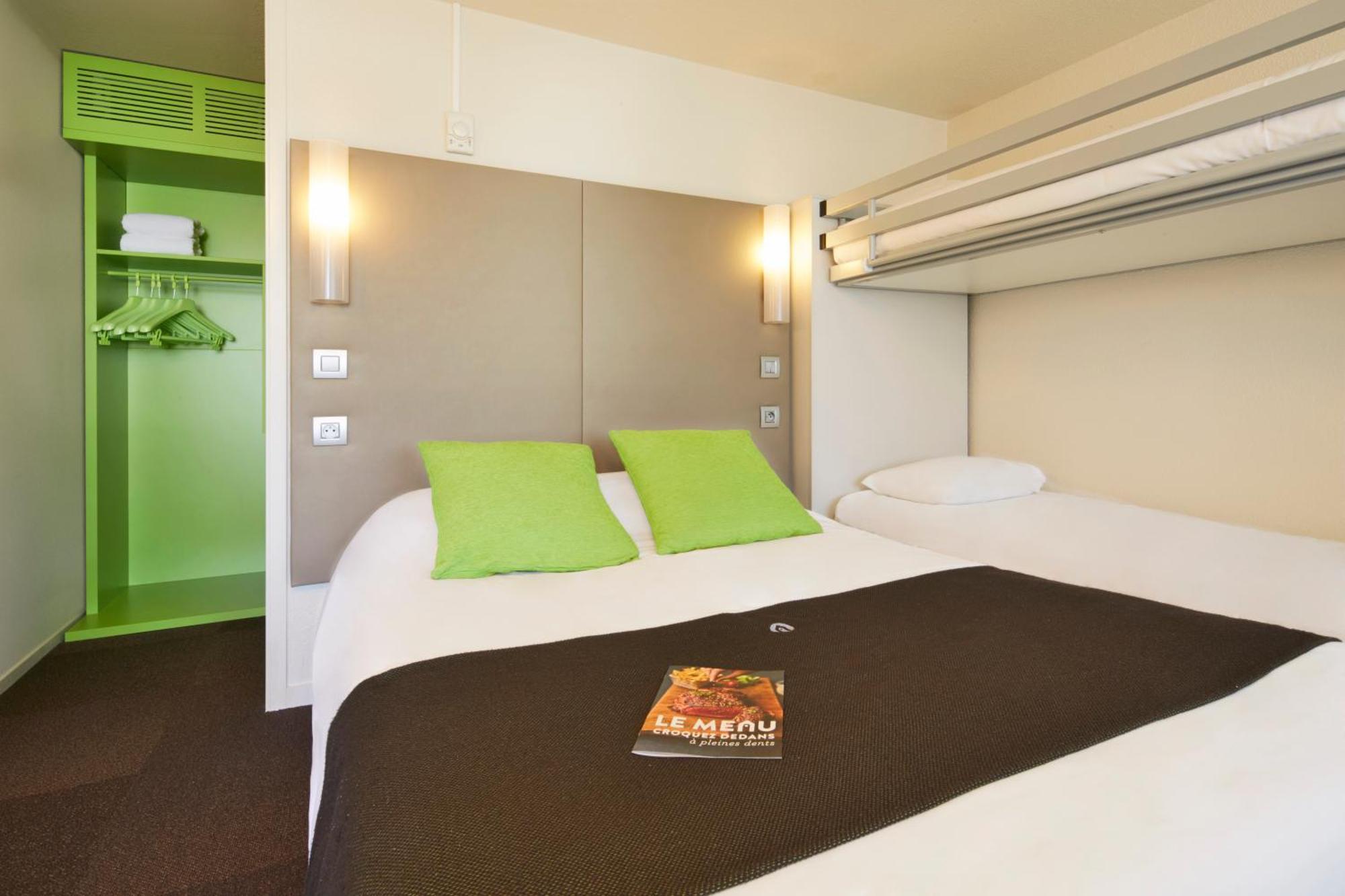 Hotel Campanile Poitiers - Site Du Futuroscope Chasseneuil-du-Poitou Zewnętrze zdjęcie