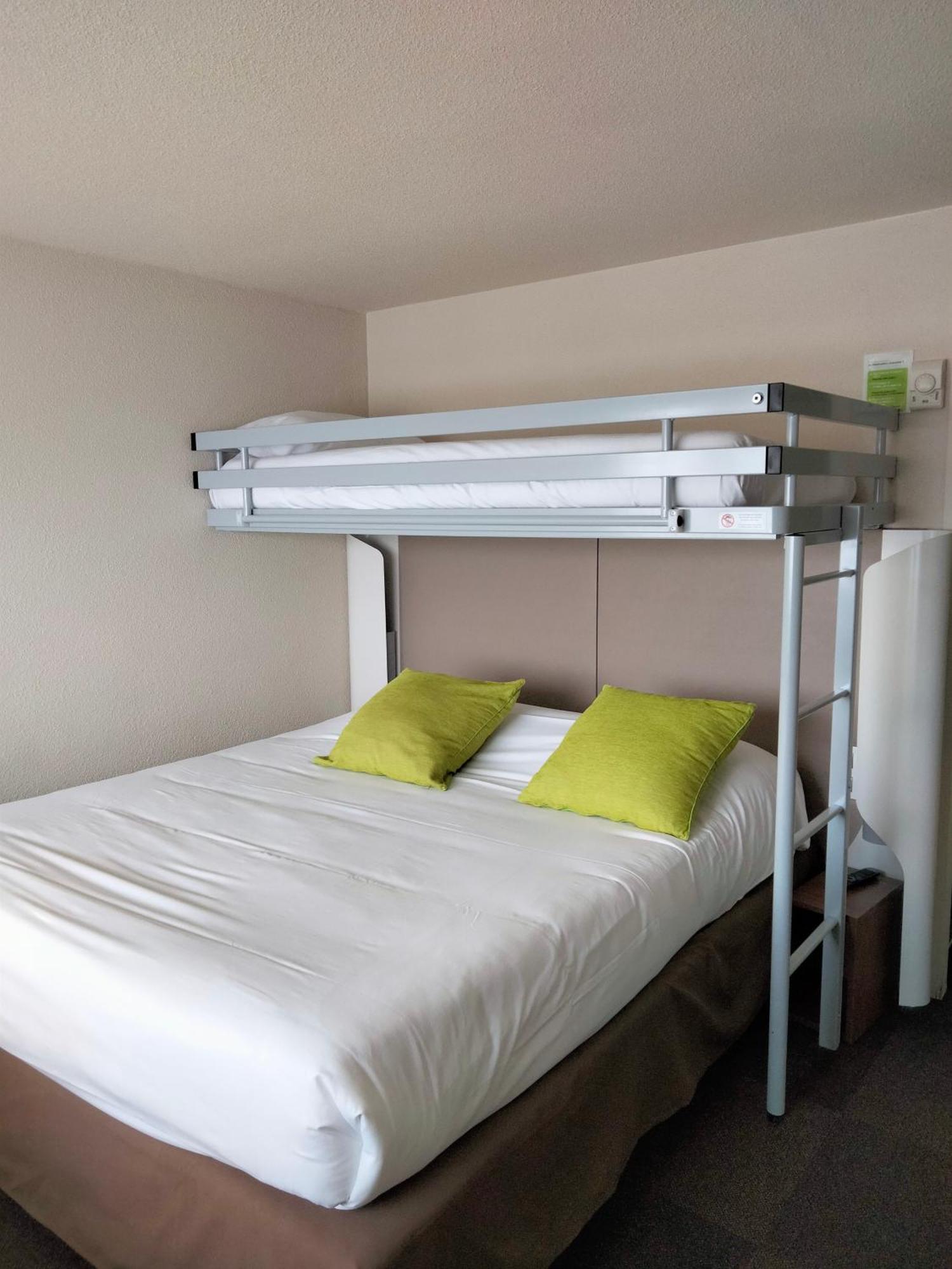 Hotel Campanile Poitiers - Site Du Futuroscope Chasseneuil-du-Poitou Zewnętrze zdjęcie